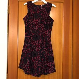 ⭐️RED AND BLACK DRESS